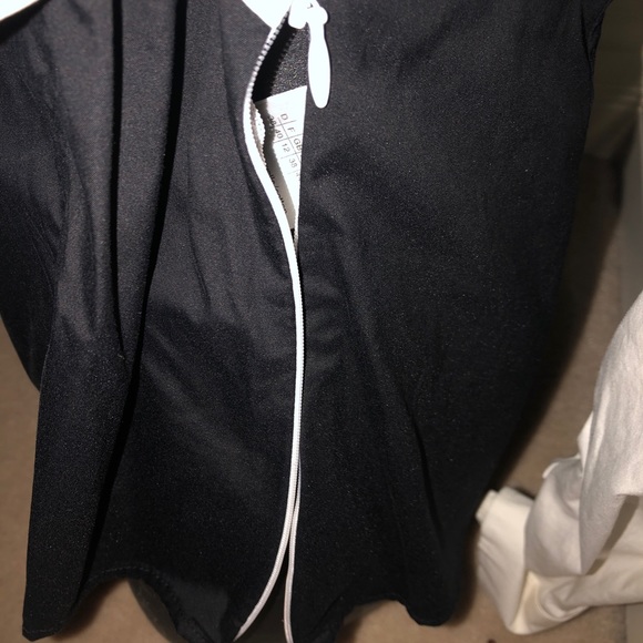 Black/White side tie/side zipper - Picture 3 of 4